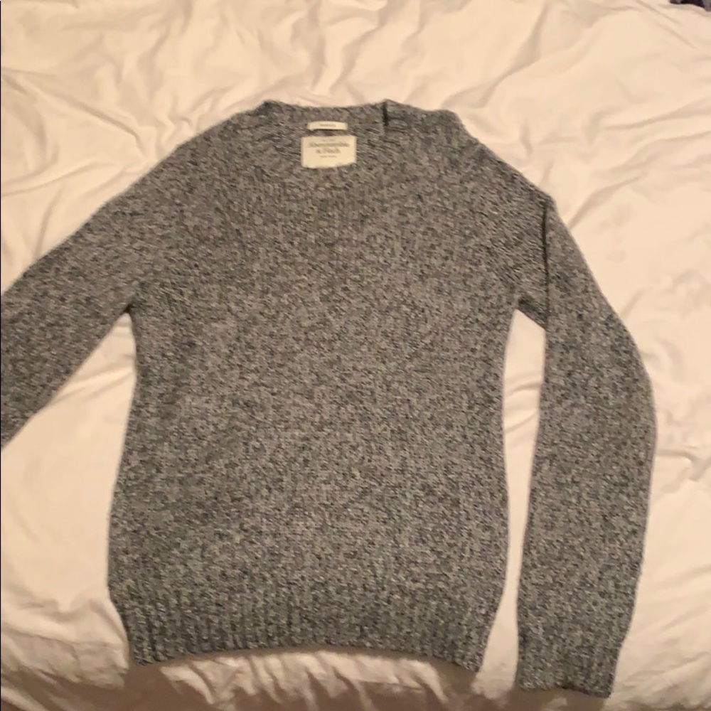 Gray sweater